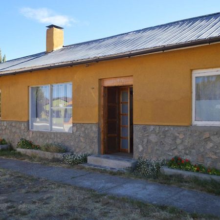 Hostal y Cabañas Vientos del Sur Puerto Ingeniero Ibanez Exterior foto
