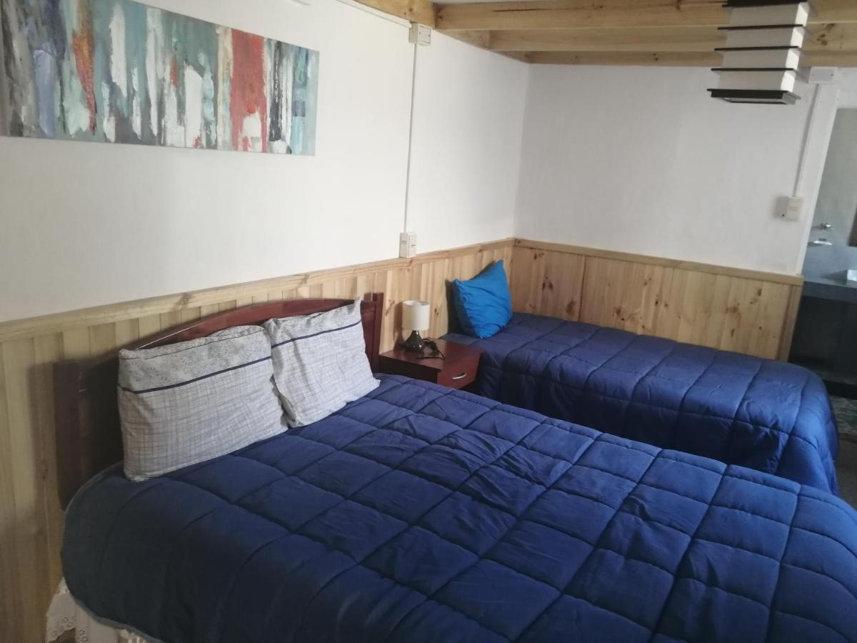 Hostal y Cabañas Vientos del Sur Puerto Ingeniero Ibanez Exterior foto