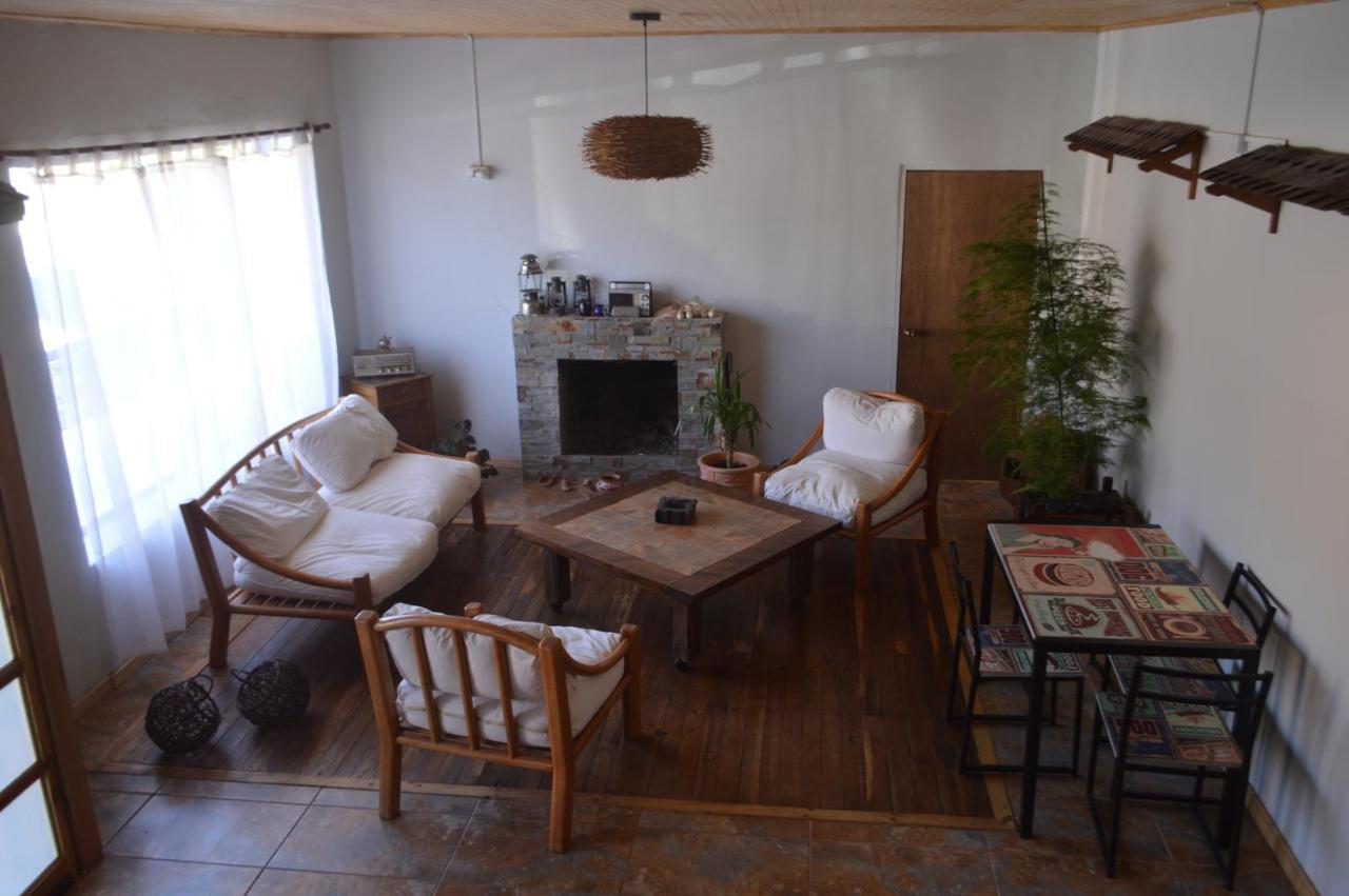Hostal y Cabañas Vientos del Sur Puerto Ingeniero Ibanez Exterior foto