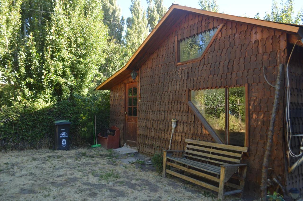 Hostal y Cabañas Vientos del Sur Puerto Ingeniero Ibanez Exterior foto